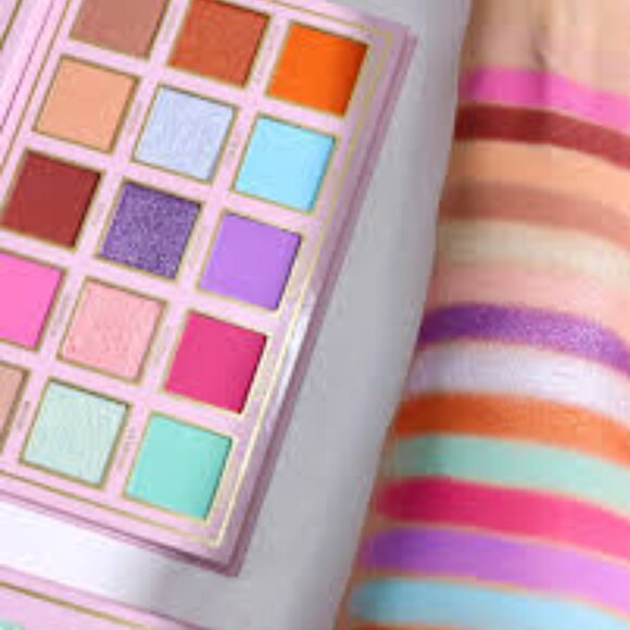 Ace Beaute - Whimsical Bloom Palette - Picture 2 of 2